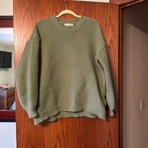Chunky Baltic Born Green Sweater